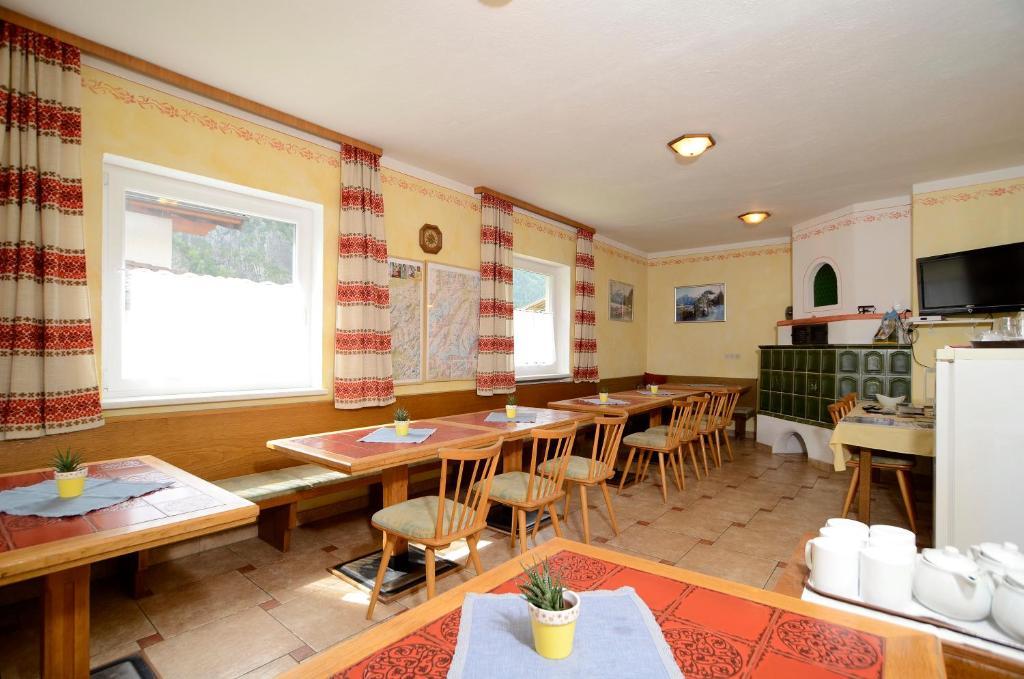 Haus Gamsblick Hotell Umhausen Eksteriør bilde